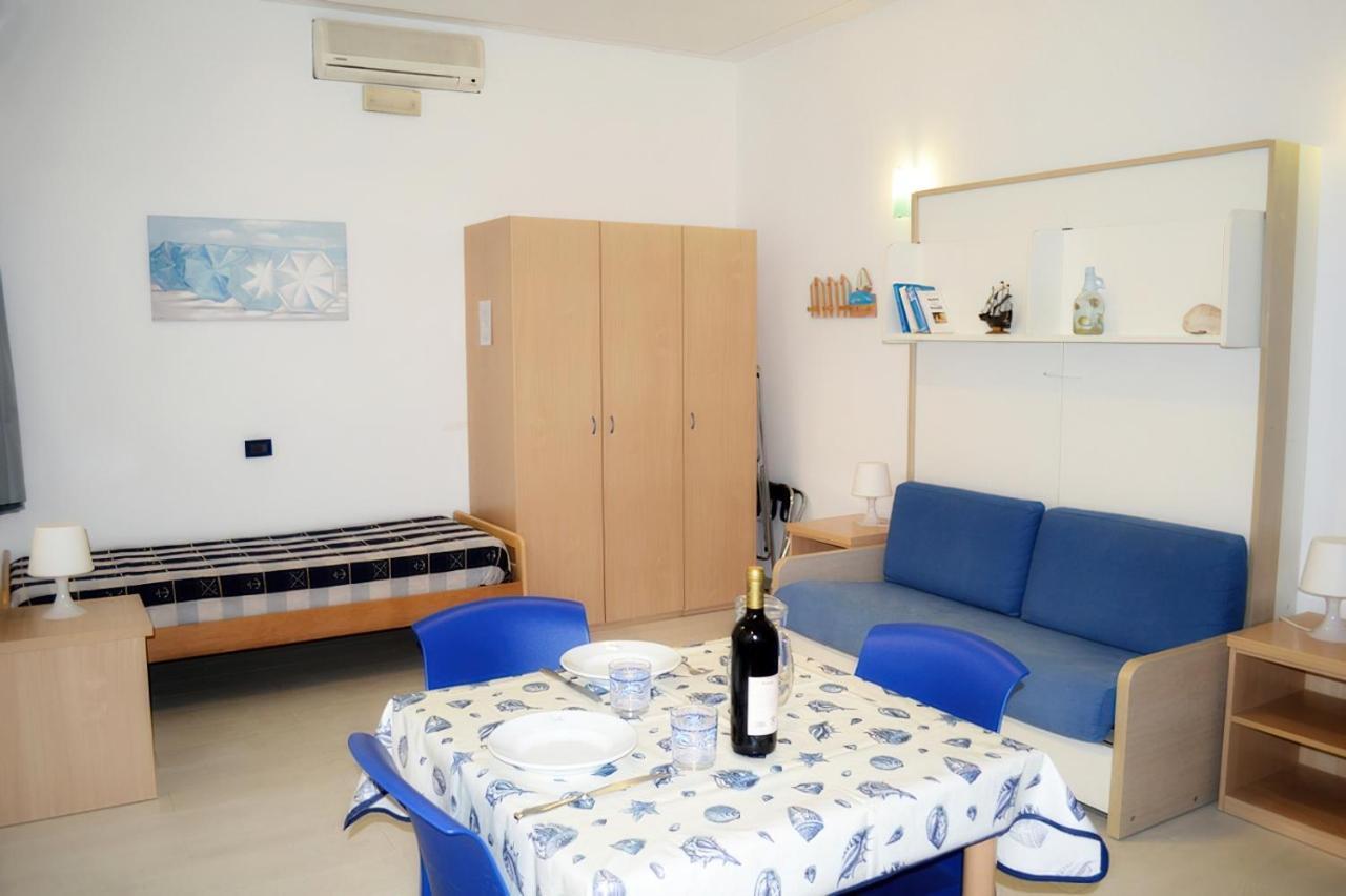 Residence Italia Finale Ligure Buitenkant foto