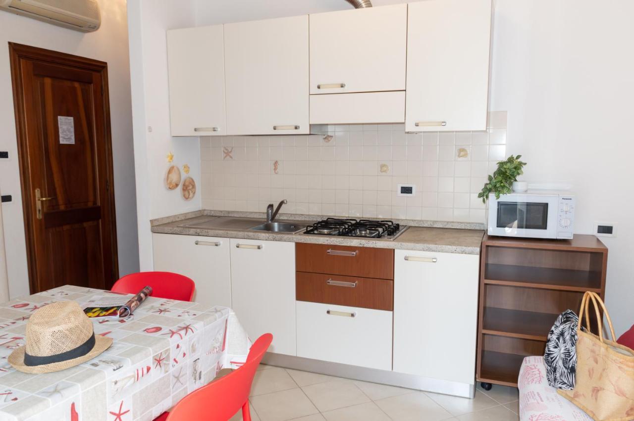 Residence Italia Finale Ligure Buitenkant foto